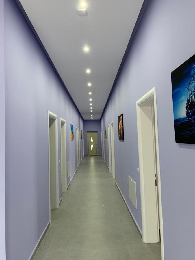 Hotel Restaurant Deso Shijak Exterior foto